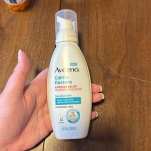 Aveeno Calm and Restore Face Wash